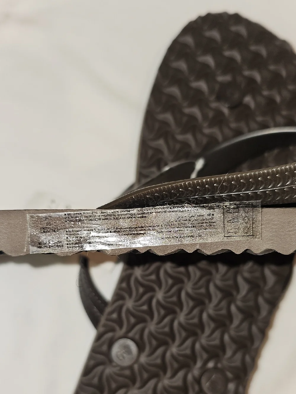 Old Navy Brown Classic Flip-Flops for Men Size 6-7 New